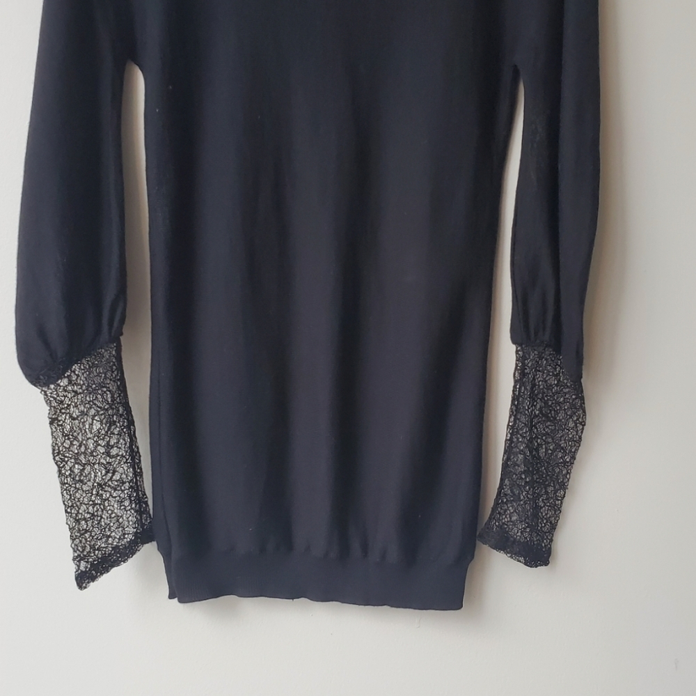 Sisley Lace Long Sleeve Top - Picture 11 of 11